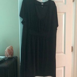 Black flowy midi dress